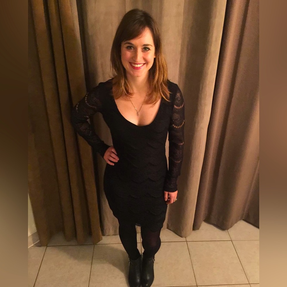 Forever 21 // S Black Lace Long Sleeve Minidress